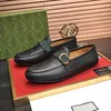 Men's dress wedding shoes dress shoes business peas shoes dress gentleman shoes metal buckle red and green standard cowhide driving shoes casual shoes.