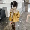 Fille robes filles Trench manteaux automne mode 2023 coréen enfants veste coupe-vent pour enfants vêtements vêtements d'extérieur bébé vêtements