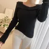 Kvinnors tröjor Kvinnor Solid Off Shoulder Knit Sweater Slash Neck Long Sleeve Slim Pullover Crochet Tops 2023 Autumn Winter Korean mångsidig