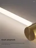 Lampada da parete Lampade moderne per la camera da letto Decorazioni per la casa Cilindrica dorata Lunga striscia sospesa sul comodino Soggiorno Corridoio per scale Luce a led