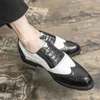 Kleidschuhe Brogue Carving Weiß/Schwarz Mode Herren Formale Leder Business Hochzeit Designer Büro B87