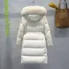 Lüks Kış Ceket Kadın Küfür Ceket Kadın Tasarımcı Down Ceketler Kalınlaştırılmış Tilki Yakası Uzun Ceket İnce Sıcak Kapşonlu Rüzgar Çeker Üçgen Terigan Ceket