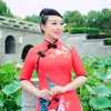 Etnische kleding 2023 Vietnam Ao Dai Cheongsam Folk Dance Dress Style Qipao Chinese voor vrouwen Traditionele rode bloemen
