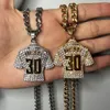 Цепи Ulj Cool Iced Out Bling из нержавеющей стали колье футбольный футбольный футбольный подвеска подвесная клавиля очаровательные украшения для парня