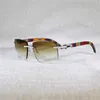 2023 Designer De Mode Nouvelles Lunettes De Soleil Vintage Strass Naturel Corne De Buffle Sans Monture Hommes Paon Bois Grand Carré Lunettes Femmes Nuances Oculos EyewearKajia