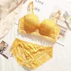 Sexy Lace Underwear Set Embroidery Flower Women Bra Set Yellow Gather Push Up Lingerie Female Sets Comfortable Bras LJ201211268a