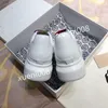 2023top Donna Uomo Scarpe casual firmate da donna Sneaker da viaggio con lacci in pelle moda Scarpe da ginnastica da corsa Lettere scarpe da donna Scarpe da ginnastica piatte stampate da palestra