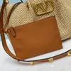 Ny kvinnors handväska klassisk nitläder naturligt lafit gräs vävt läder romerska nagel enkel axelväska päcksäck högkvalitativ läder designer väska handväska