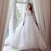 Robes de fille robe à fleurs blanc moelleux queue de Tulle à manches longues avec des autocollants floraux mariage enfant Communion fête d'anniversaire