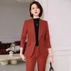 Pantaloni a due pezzi da donna Pantaloni in tessuto di alta qualità Blazer Femininos per le donne Autunno Inverno Formale Stili OL professionali Lavoro aziendale