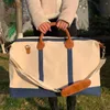 Seesäcke Stripes Canvas Duffle Damen Große Kapazität Vintage Vielseitige Wochenend-Übernachtungstasche Damen Gitarrengurt Reisegepäck