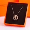 2023 Ny stil halsband Fashion Simple Women Pendant Halsband Högkvalitativ titan Steel Steel Colourfast Women Necklace Jewelry Valentine's Day Presents