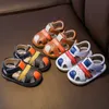 Sandały Baby Girls Boys Summer Niemowlę małe buty swobodny buty na świeżym powietrzu Dopasowanie kolorów bez poślizgu skóry