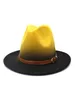 Platt grimgradient fedora hattar med browm bälte kvinnor män spray målad faux ull filt jazz cap panama stil party formell hat3711234