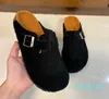 Men Women Classic Vintage Oiled Leather flexible and lightweight nubuck Brown Mens Clogs Slides Loafers