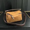 Umhängetasche aus Wildleder, Designer-Tasche, Handtasche, hochwertige Umhängetaschen, Damen-Einkaufstasche, geometrische Puzlebag, Luxus-Tragetasche mit Griff, kleine Handtasche 231015