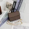 レディリトルガールズのためのクロスボディデザイナーバッグ小さな財布豪華なブラックレザーバッグパーティートートファッションチルドレン財布