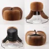 Bérets Classic Imitation Leifeng Bomber Chapeaux Hiver Protection froide Cap Cap Grande Circonférence Circonférence Cuir chaud pour les hommes