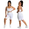 Kvinnors spårningsdräkter 2023 Summer Fashion Sports Suit Outdoor Running Fitness Women Solid Color Camisole and Tight Shorts 2-Piece Set