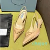 Chaussures en cuir vernis jaune rembourrées, sandales à talons à bout pointu pour femmes, chaussures de luxe de styliste