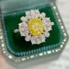 Topaz Diamond Ring 925 Srebrny zaręczyny Pierścienie weselne dla kobiet Bridal Birthday Party Biżuter