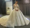 Luksusowa arabska sukienka ślubna Dubai 2024 Kryształowe koraliki w szyku V-Neck Ruffles Bridal Suknia Bling Zwykła szata Mariage vestidos de noiva