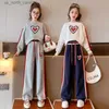 Giyim setleri kızlar giyim seti bahar sonbahar kızlar süveter ve geniş bacak pantolonları seviyorum 2pcs takım elbise moda öğrenci loungewear 3-13y r231106