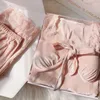 女性用スリープウェアパジャマセット
