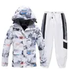 Другие спортивные товары Новый детский лыжный костюм. Зимний теплый водонепроницаемый костюм для мальчиков. Детская куртка и брюки с принтом. Лыжный костюм. Костюм для сноубординга для мальчиков HKD231106.
