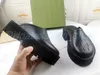 femme designer pantoufle slip-on sandale plate perforée plate-forme en caoutchouc de luxe homme mousse cosse sandales semelle en caoutchouc chaussures décontractées taille 35-44 diapositive