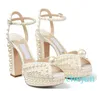 Jurk Trouwschoenen Met parels versierde satijnen platformsandalen Elegante dames Witte bruid Parels Hoge hakken Dames