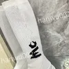 Nowy najlepszy designerski designerski cielę Casual Buty odblaskowe trampki Vintage Skórzane Treny Buty modowe buty rozrywkowe dla kobiet Sneaker męski