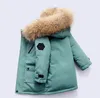 2023 Winter Designer Kinder Mantel Daunenjacke für Jungen Echter Waschbärpelz Dicke warme Baby Oberbekleidung Mäntel 2-12 Mädchen Jacken Jahre Kind Hohe Qualität