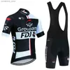 Kolarki Sets Black FDJ Jersey Bike Shorts Zestaw mężczyzn Kobiety 20d Gel Team Pro Ropa Ciclismo Rowerc Maillot Culottes Odzież Mundur Q231107