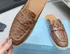 Zapatos casuales de diseñador Voces interiores deformadas Hombres Mujeres Gamuza Penny Cookie Pink Baby Shower Blue Sea