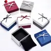 Bolsas de jóias 6 pacotes / lote Caixa de papel criativa fita arco pulseira relógios Kraft 9x8.5x5.5 cm casos de presente com pollow