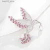 Spille Spille Spille da donna di lusso per accessori per abbigliamento Nuova spilla di design per uccelli realizzata con cristalli austriaci Bijoux da sposa Q231107