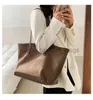 Sacs à bandoulièreNouvelle mode toile sac fourre-tout grande capacité Simple étranger Soulder sac printemps été femmes Bagcatlin_fashion_bags