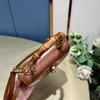 Sacchetti di bambù designer sacchetti di bambù di qualità in pelle iconica borsetta iconica donna di lusso sacca a tracolla retrò borsetto 1947 cinghia di serratura mini borse hobo borse