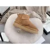 Designerskie buty australia klasyczna platforma buty Ultra Matte zamszowe buty śnieżne Szybki Faux Fur Wool Blend komfort zimowej dziewczyny Krótkie botki buty