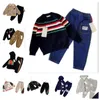 Ensemble de créateurs pour bébés enfants automne et hiver nouveaux pulls brodés à col rond pour enfants pull tricoté pantalons tissés style décontracté marque vêtements pour enfants B07