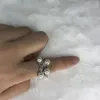 Cluster ringen bloemen vinger roestvrij staal voor vrouwen pealr middelste ring mode sieradencluster