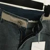 Pantaloni con lettera ricamata di design Jeans casual da donna a vita alta con piedi skinny