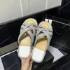 Designer Slippers Luxury Bread Slippers Thick Bottoms Soles Slide Women Sandals Slipper Cross Strap Sandal Loafers Printing Slides