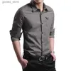 Camisas casuales para hombres Camisa de algodón para hombres de marca 2023 Primavera y otoño Nuevo color sólido Abrigos delgados Chaqueta de estilo militar informal de negocios Q231106