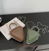 Mini Children torebka Willow Paznokcie Połączone mini trójkąta torby rodzica-dziecko łańcuch mała torba crossbody usta czerwona koperta