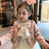 Ensembles de vêtements Enfants tenues douces filles princesse vêtements ensembles 2 pièces printemps automne enfants mode manteau + robe tenues Vintage costume R231106