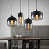 Lámparas colgantes Norte de Europa Simple Loft Retro Bar Restaurante Cafetería Personalidad Creativa Araña de cristal