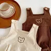 Rompers Spring Allcotton полосатая футболка для мальчиков и девочек маленький медведь, вышитый ремешок, костюм для двойного костюма 230406