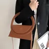 Sacs à bandoulière Sacs Jaccq Nouveau sac à main sous les bras à anneau rond Sac à bandoulière français Tempérament polyvalent Une épaule Couleur unie Sac pour femme Poignée semi-circulaire YS